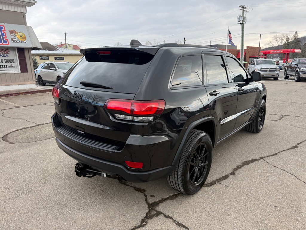 2016 Jeep Grand Cherokee Image 8