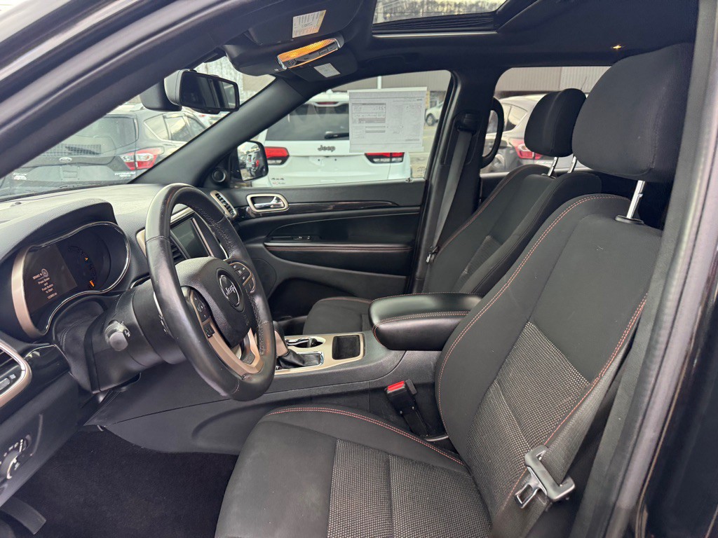 2016 Jeep Grand Cherokee Image 22