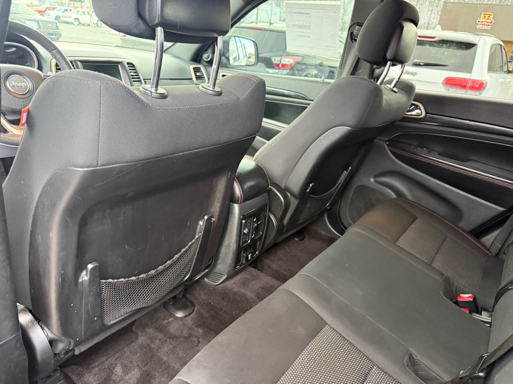 2016 Jeep Grand Cherokee Image 36