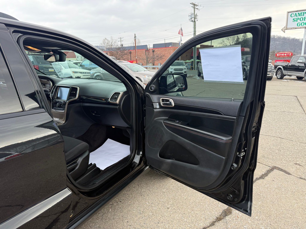 2016 Jeep Grand Cherokee Image 50