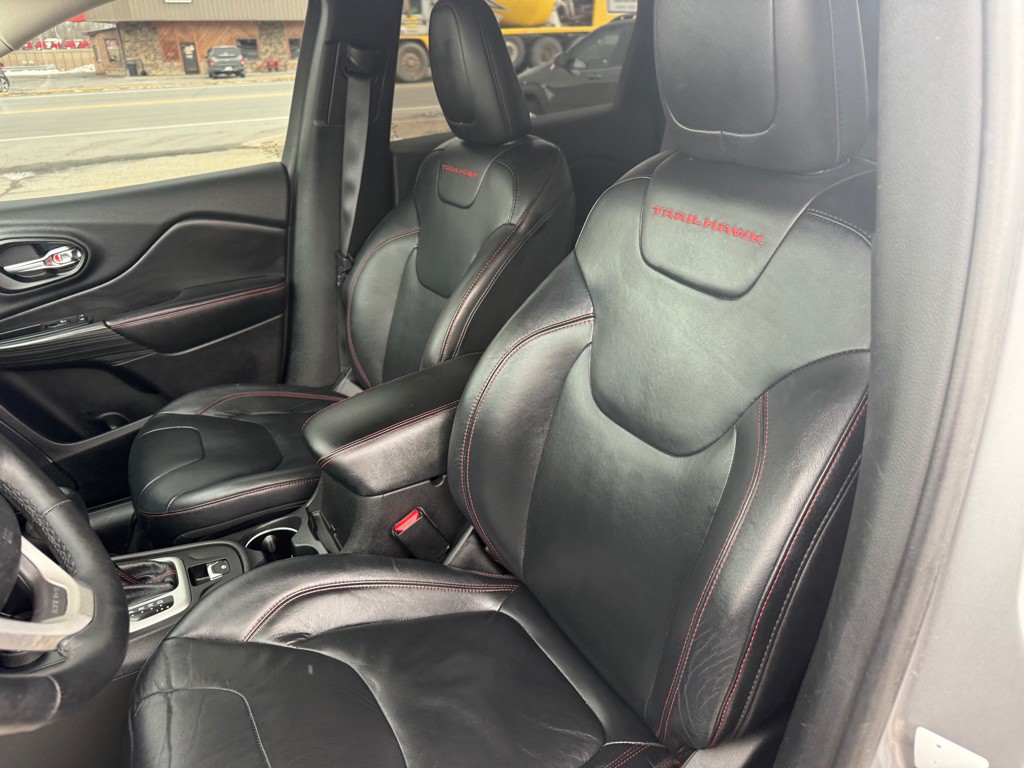 2014 Jeep Cherokee Image 19