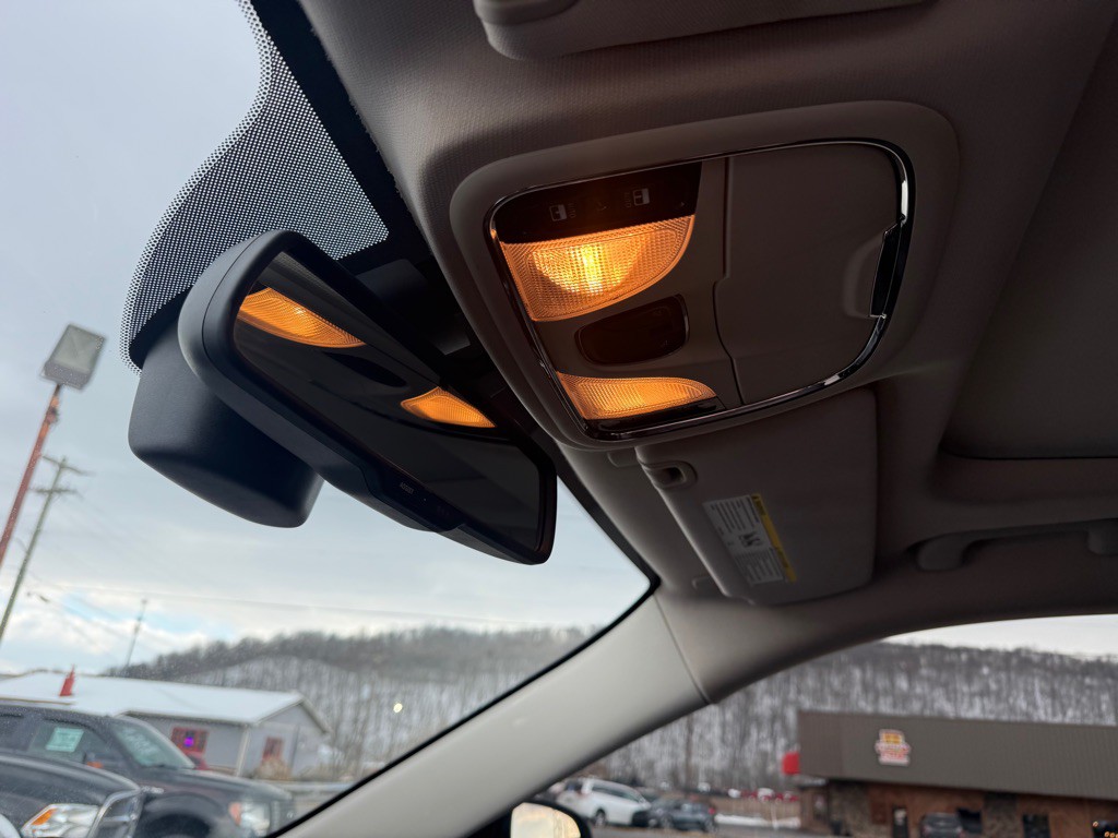 2014 Jeep Cherokee Image 28