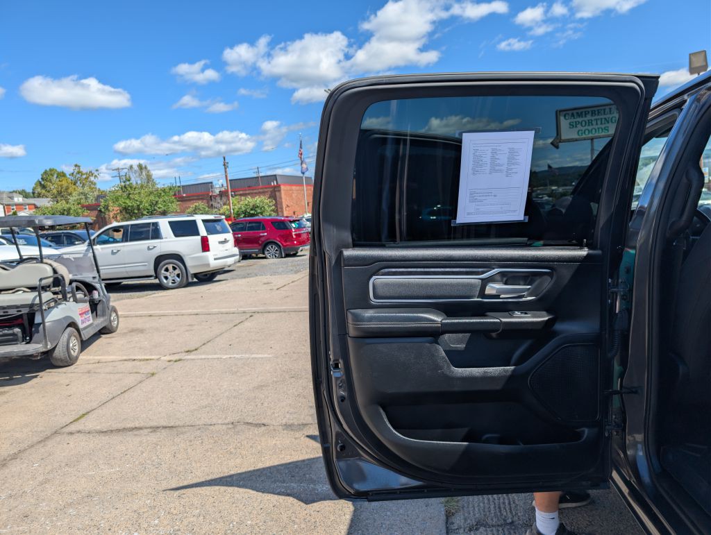 2019 RAM 1500 Image 38