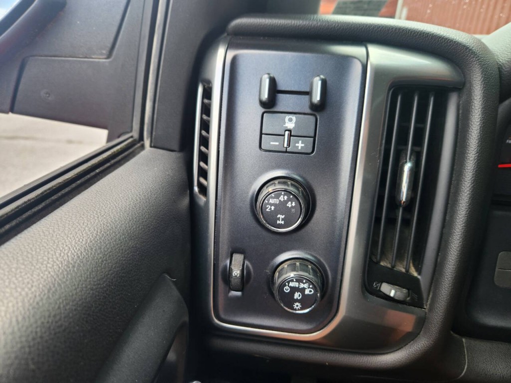 2016 Chevrolet Silverado 1500 Image 20