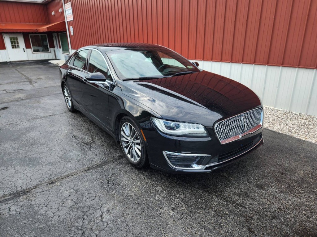 2017 Lincoln MKZ Image 4