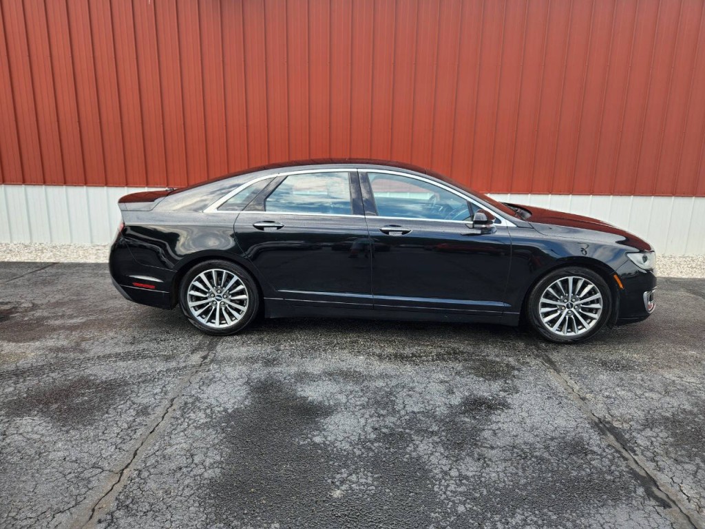 2017 Lincoln MKZ Image 5