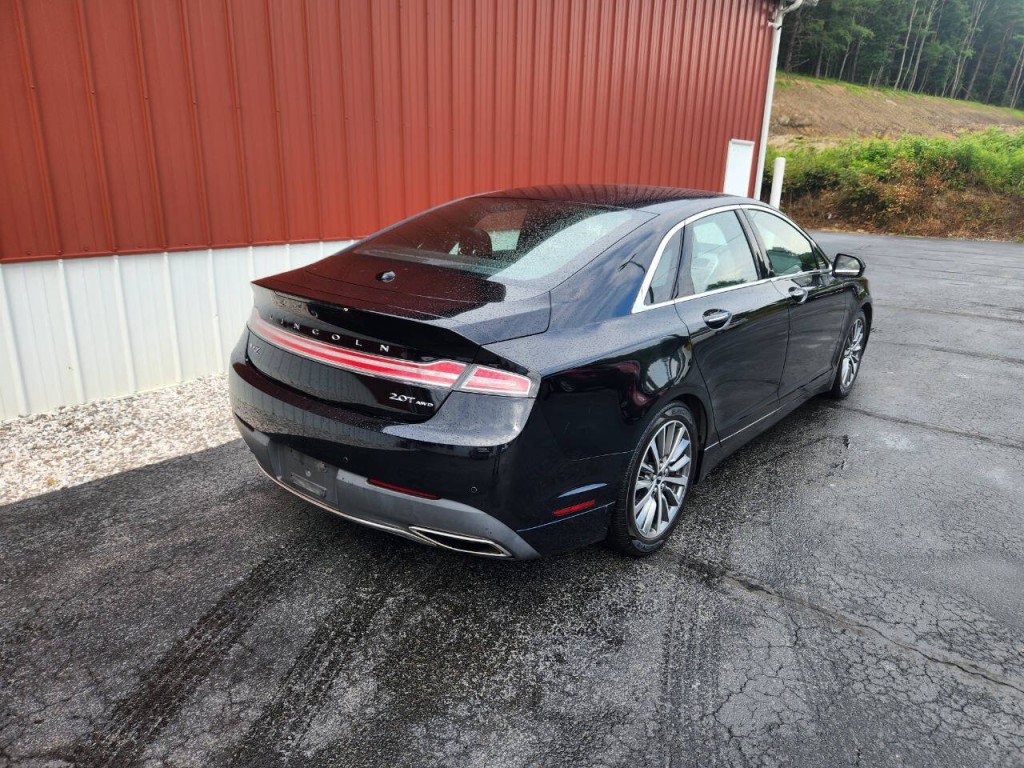 2017 Lincoln MKZ Image 6