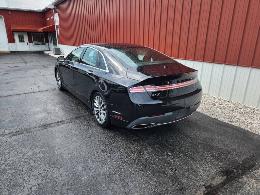 2017 Lincoln MKZ Image 8