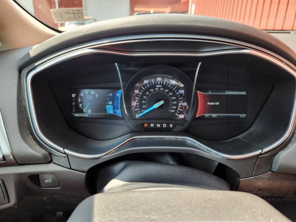 2014 Ford Fusion Image 16