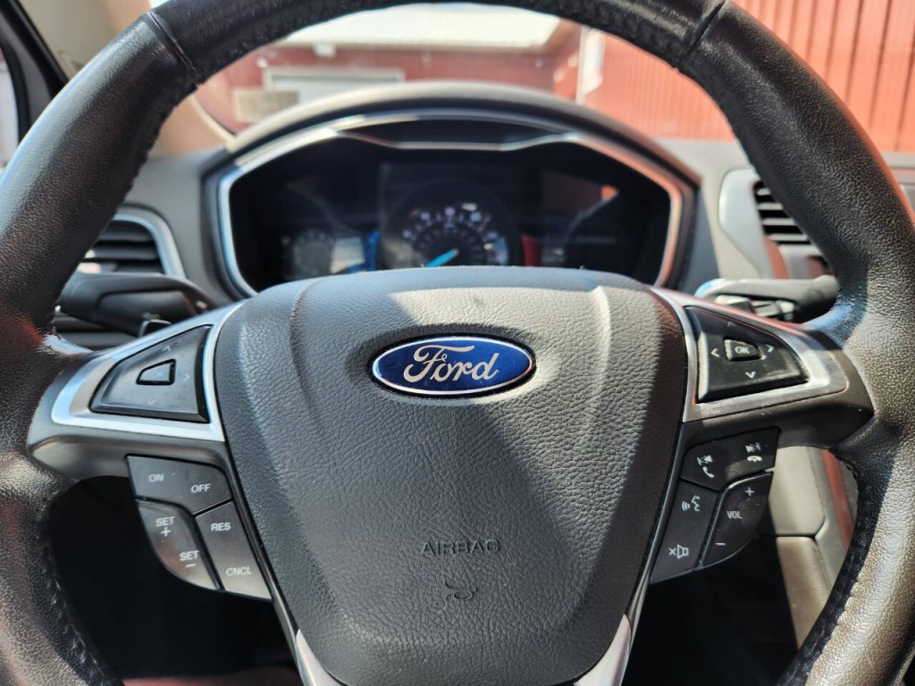 2014 Ford Fusion Image 17