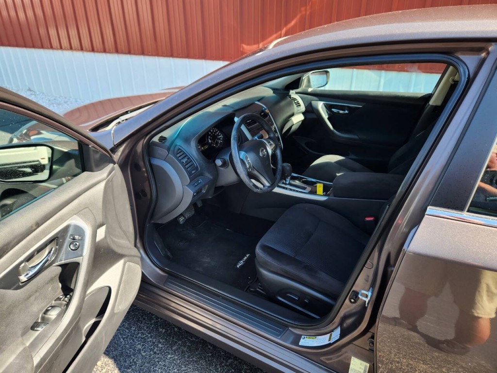 2014 Nissan Altima Image 13