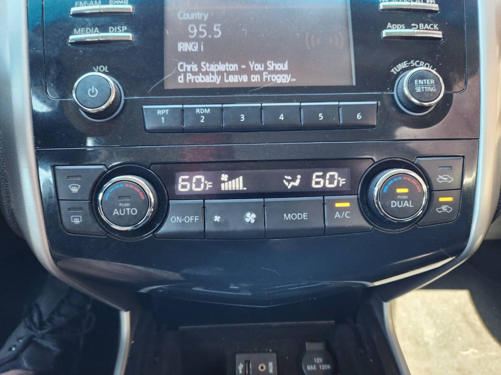 2014 Nissan Altima Image 20