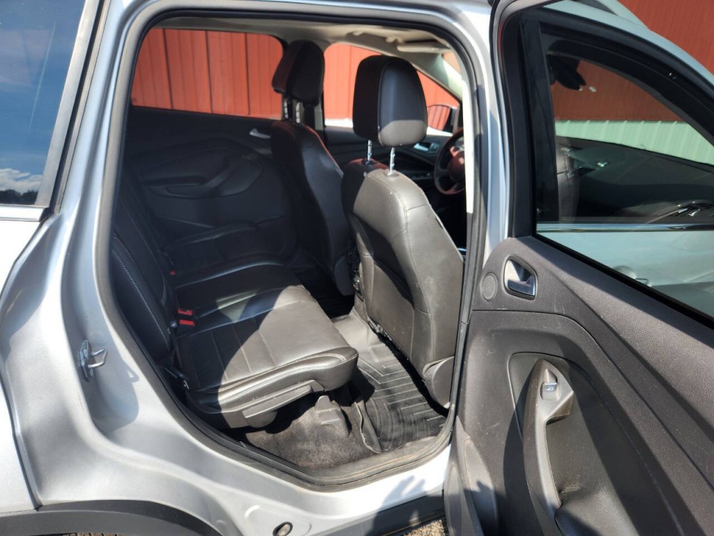 2015 Ford Escape Image 16