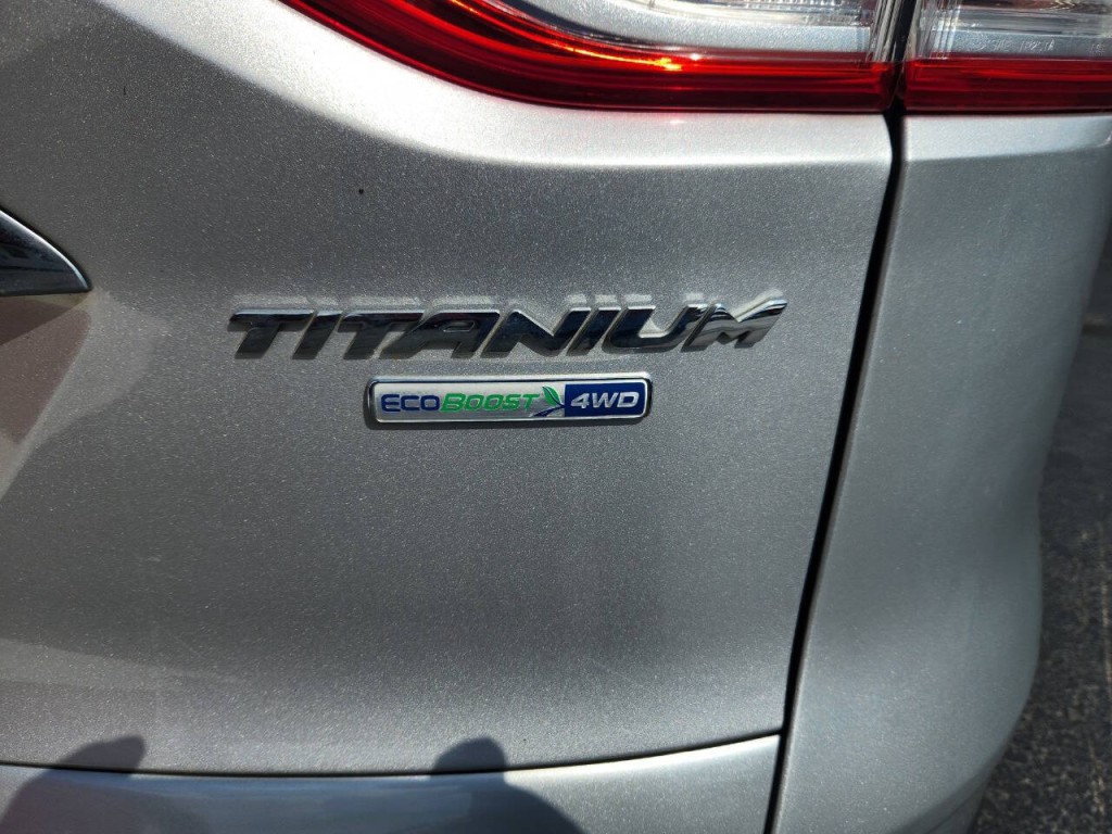2015 Ford Escape Image 17