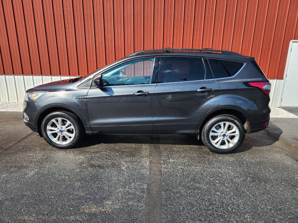 2017 Ford Escape Image 2