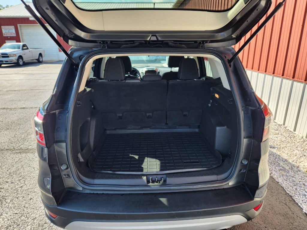 2017 Ford Escape Image 9