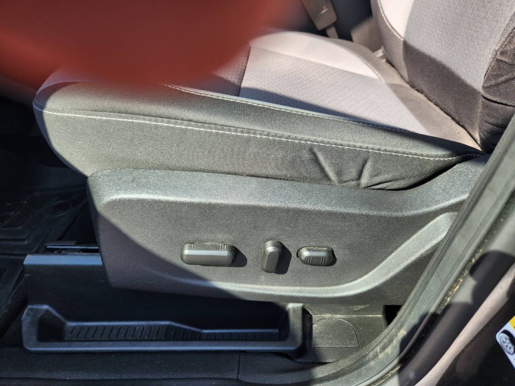 2017 Ford Escape Image 23