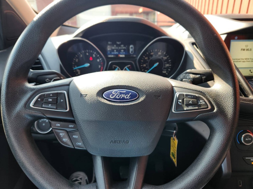 2017 Ford Escape Image 24