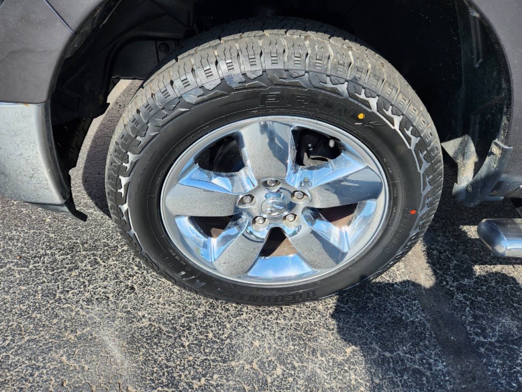 2017 RAM 1500 Image 6