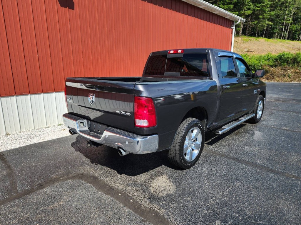 2017 RAM 1500 Image 7