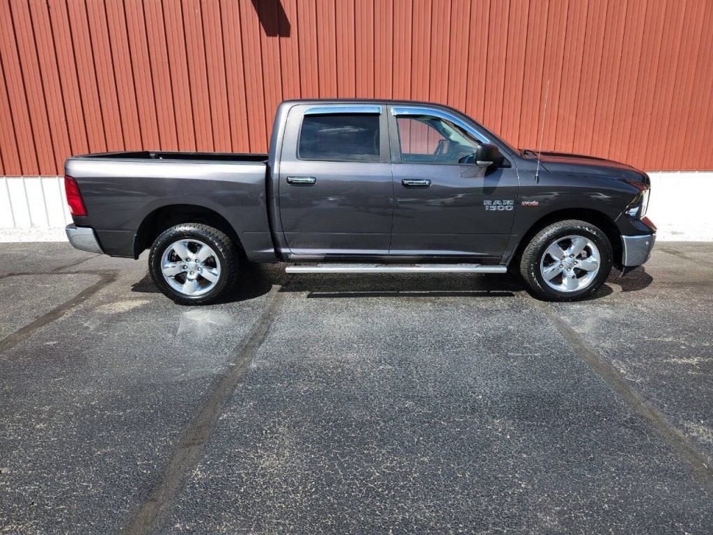 2017 RAM 1500 Image 8