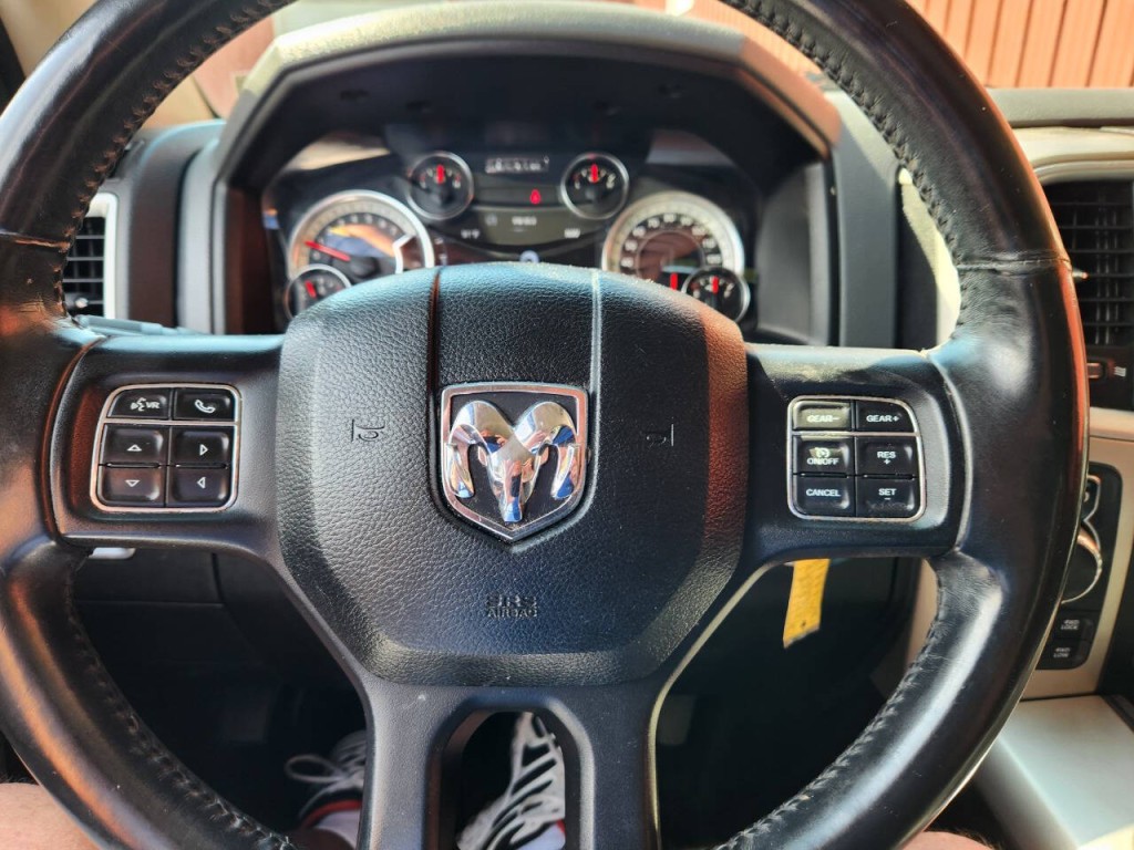 2017 RAM 1500 Image 15