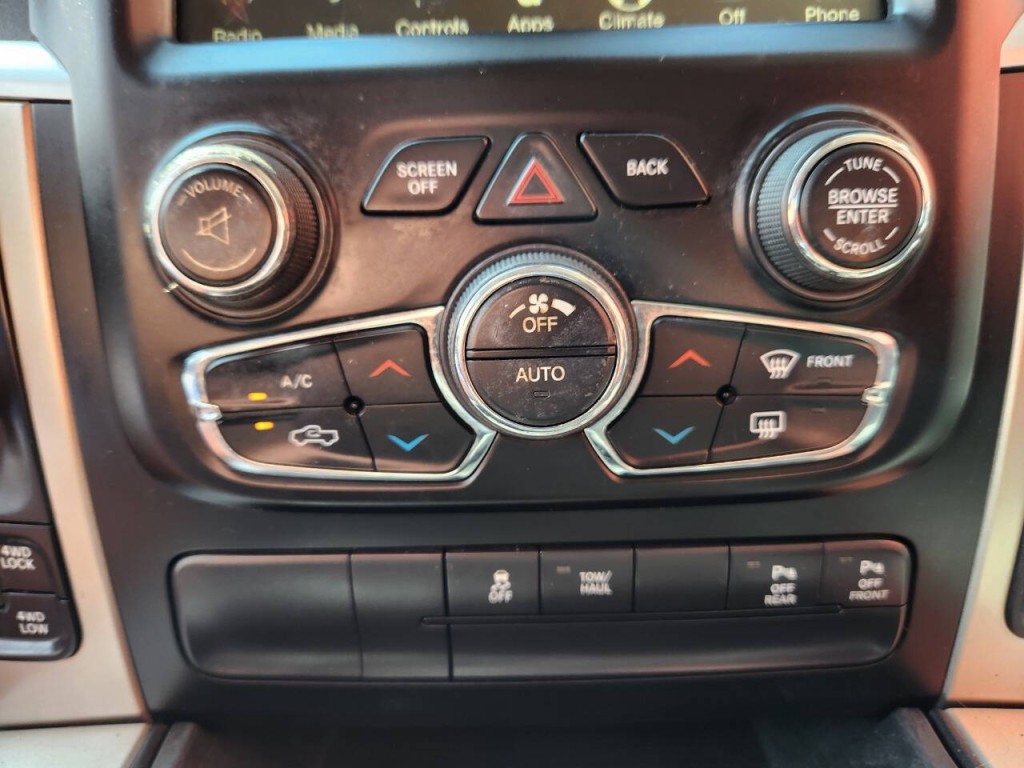 2017 RAM 1500 Image 17