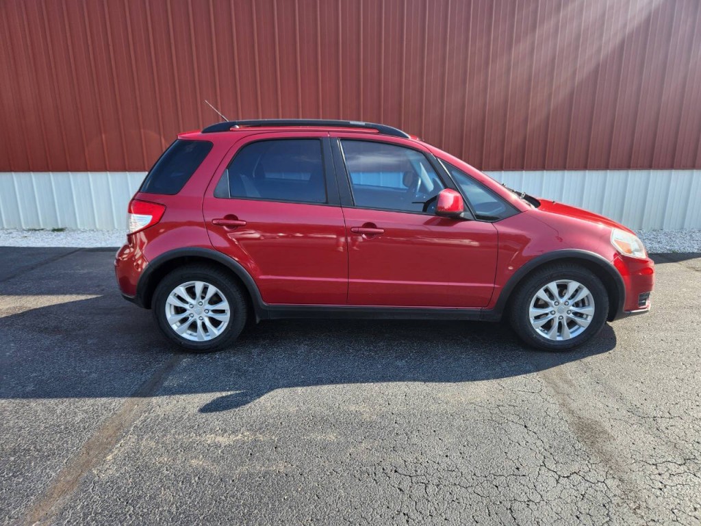 2013 Suzuki SX4 Image 9
