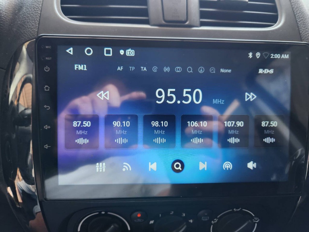 2013 Suzuki SX4 Image 25
