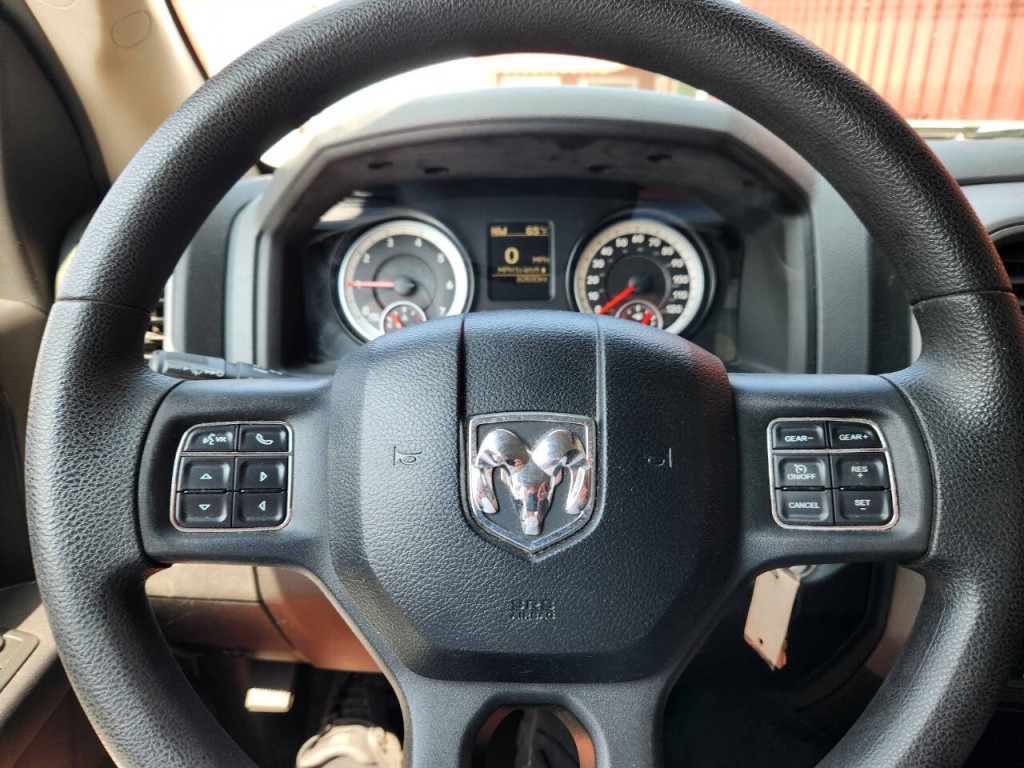 2014 RAM 1500 Image 16