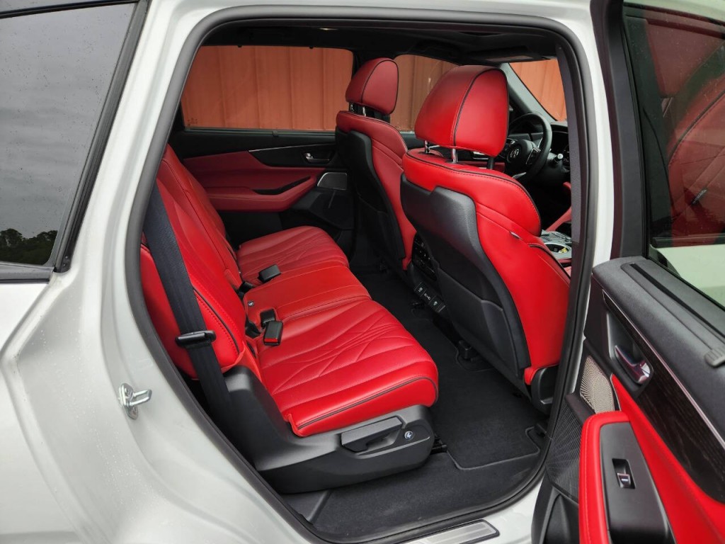 2022 Acura MDX Image 9