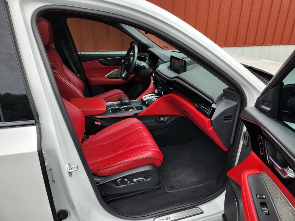 2022 Acura MDX Image 10