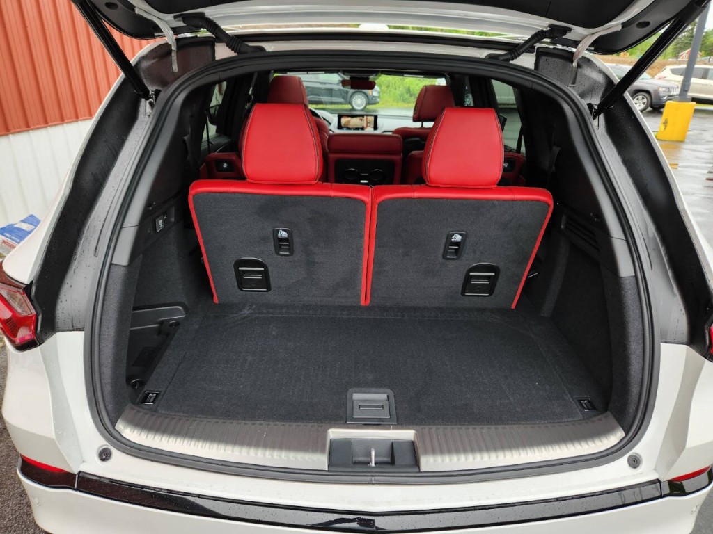 2022 Acura MDX Image 12