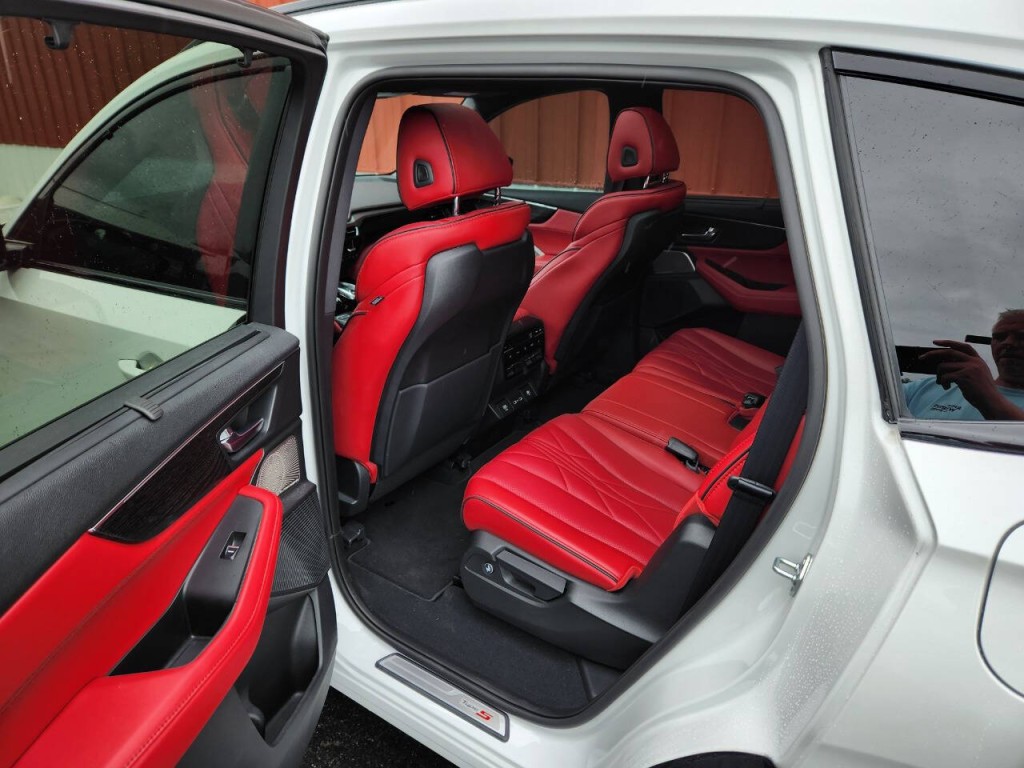 2022 Acura MDX Image 15