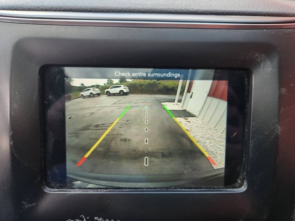 2020 Jeep Cherokee Image 19