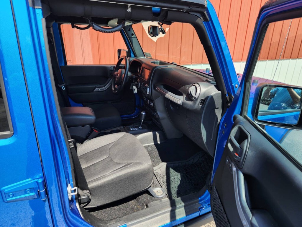 2015 Jeep Wrangler Unlimited Image 13