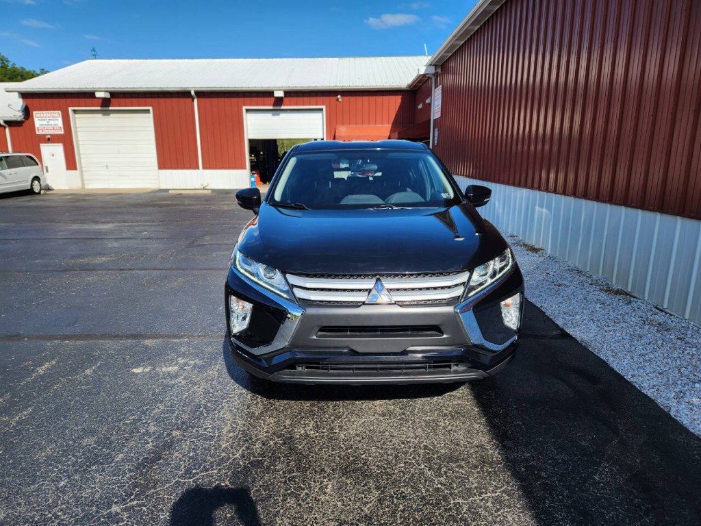 2018 Mitsubishi Eclipse Image 7