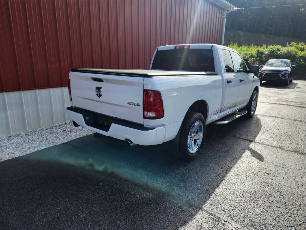 2015 RAM 1500 Image 7
