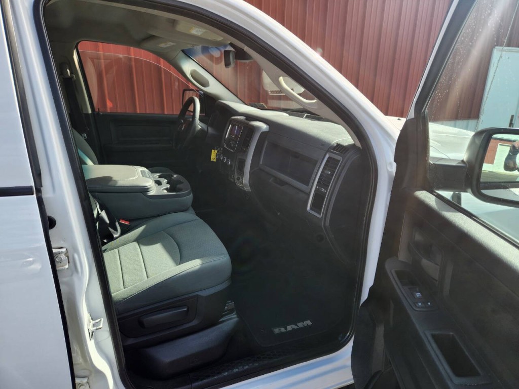 2015 RAM 1500 Image 13