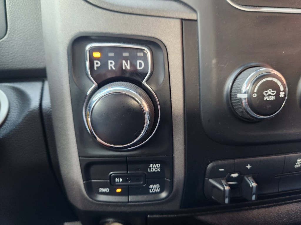 2015 RAM 1500 Image 19