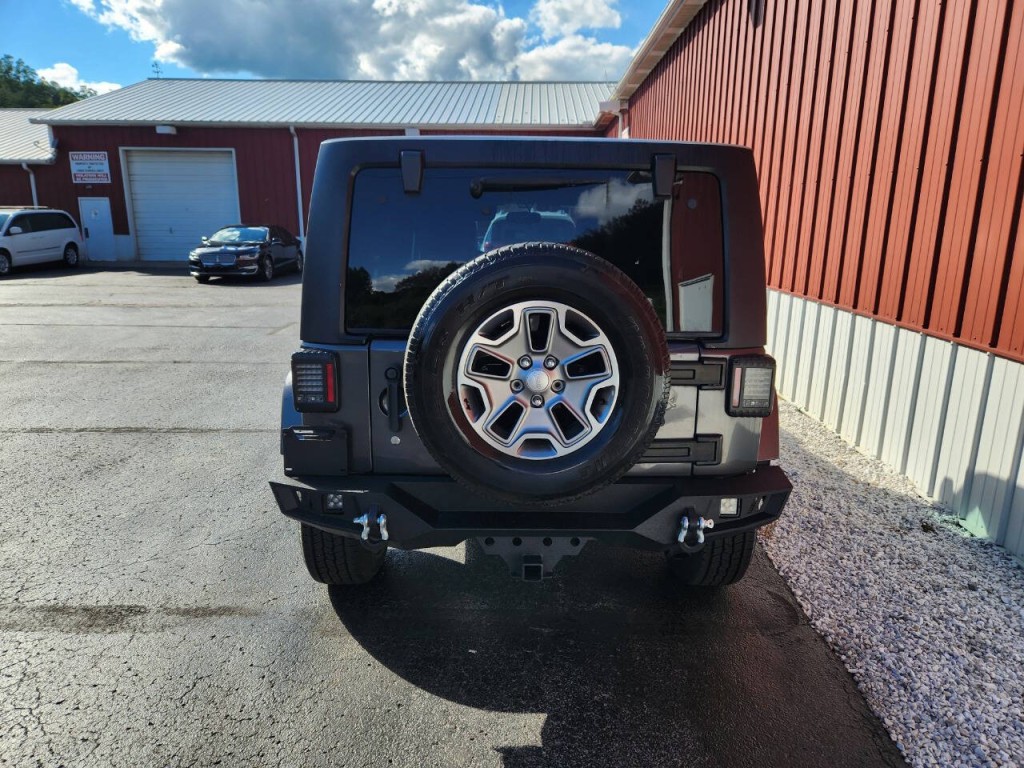 2014 Jeep Wrangler Unlimited Image 9