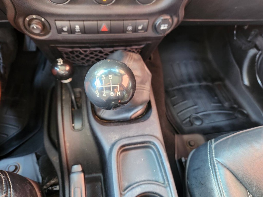 2014 Jeep Wrangler Unlimited Image 20