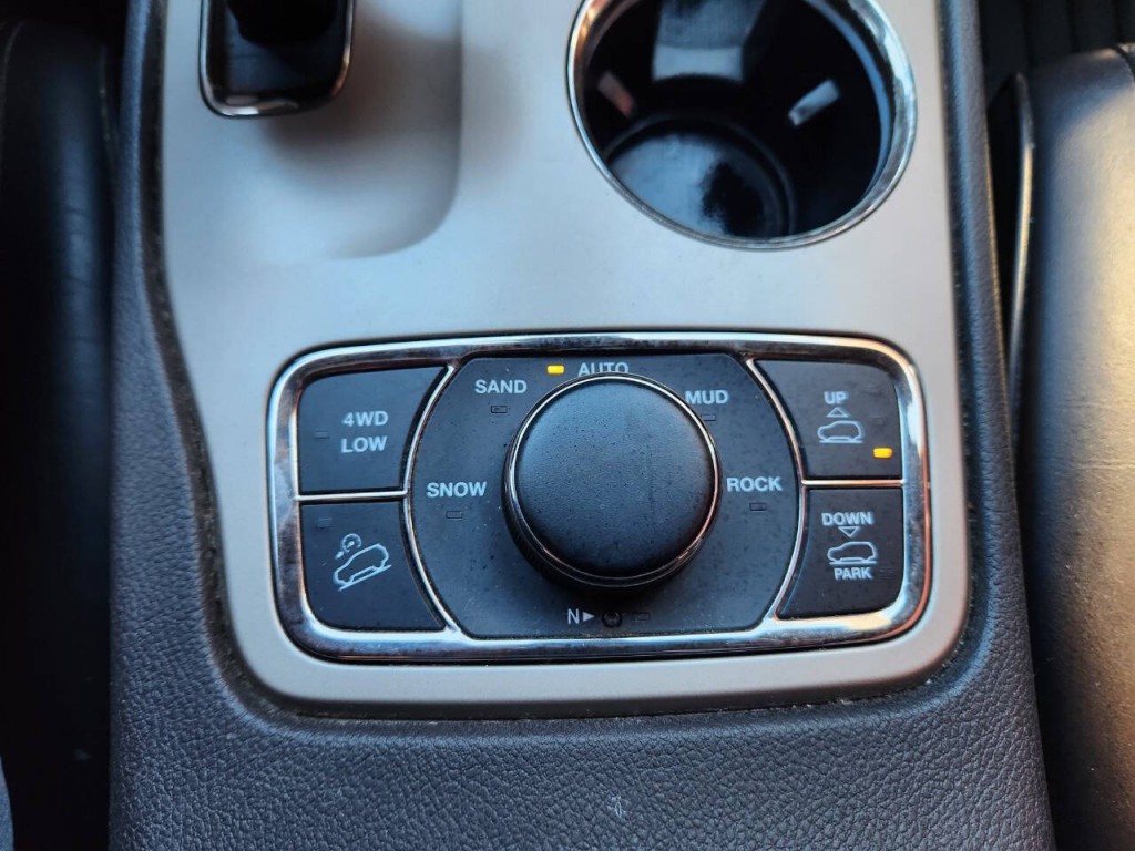 2014 Jeep Grand Cherokee Image 29