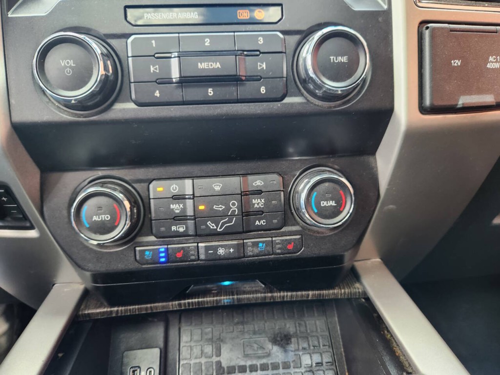 2021 Ford F-350 Image 23