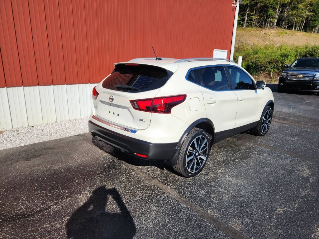 2017 Nissan Rogue Image 7