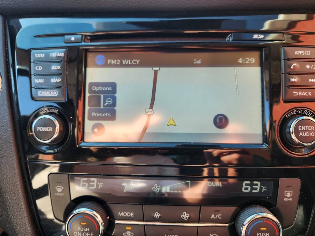 2017 Nissan Rogue Image 21