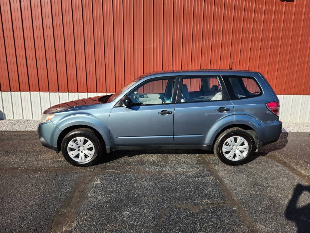2009 Subaru Forester Image 2