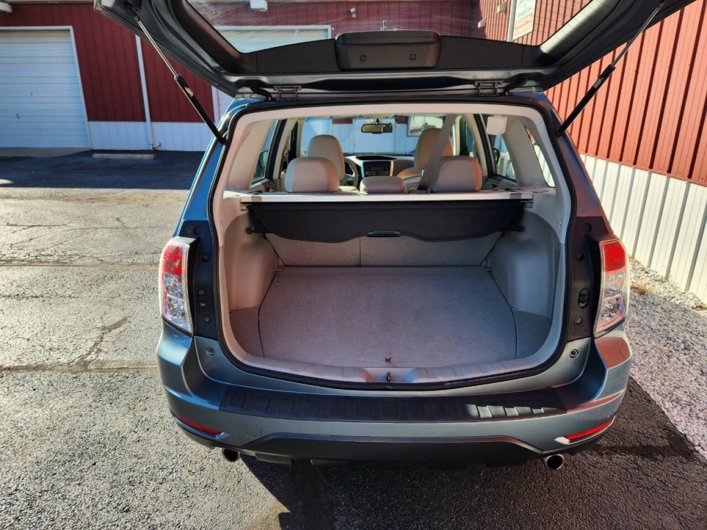 2009 Subaru Forester Image 13