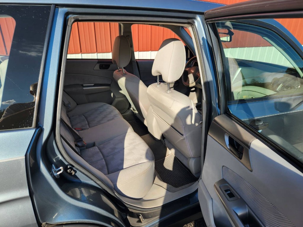 2009 Subaru Forester Image 20