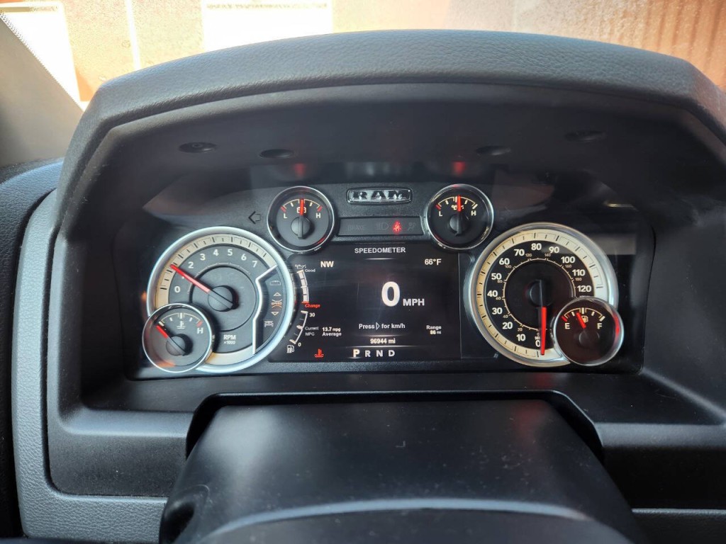 2017 RAM 1500 Image 10